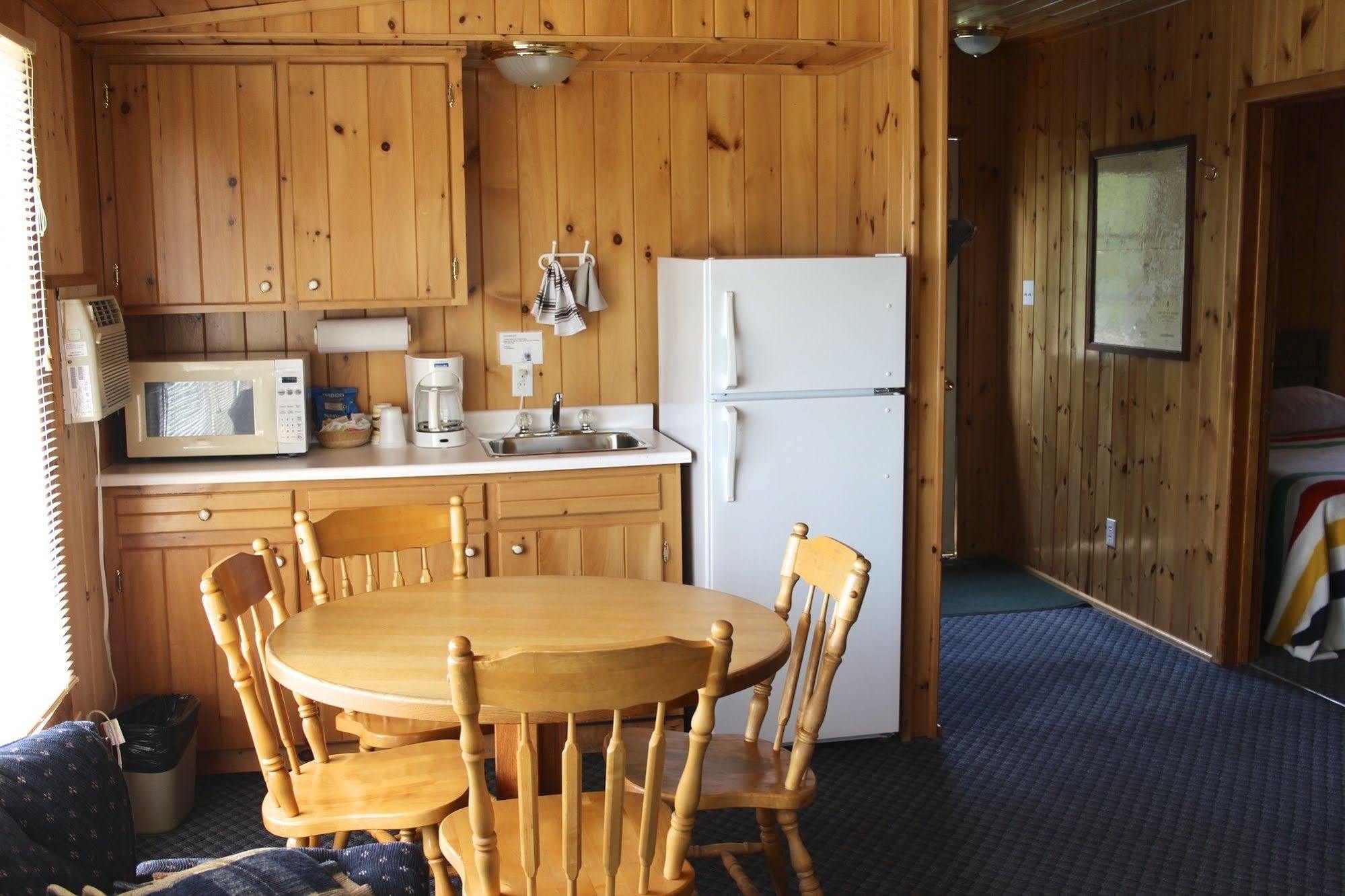 Totem Resorts Sioux Narrows Esterno foto