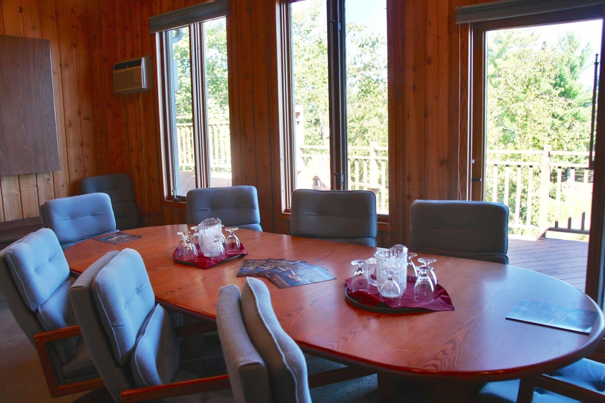 Totem Resorts Sioux Narrows Esterno foto